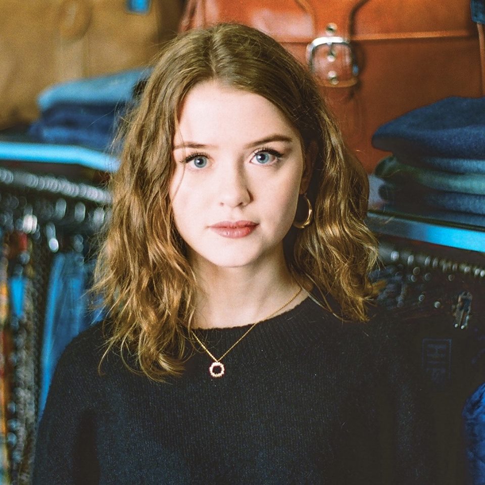 Maisie-peters-Stay-Young