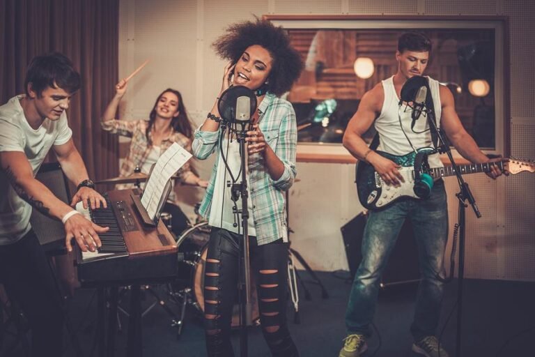 4 Tips on How to Grow Your Music Career in London