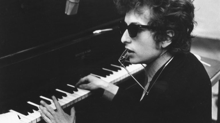 Watch: Bob Dylan releases interactive video for ‘Like A Rolling Stone’