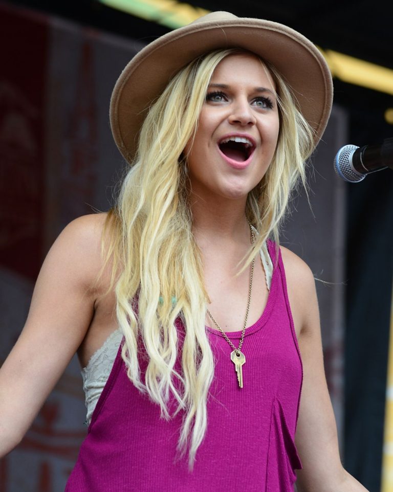 Single Review: “Yea Boy” by Kelsea Ballerini