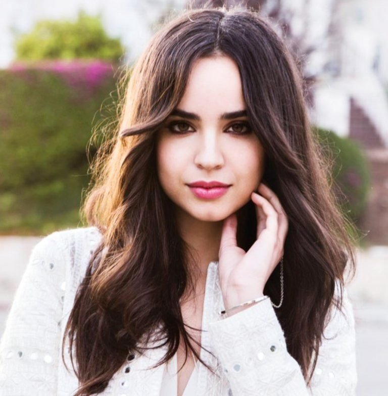 sofia carson
