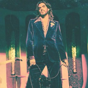 Adam lambert