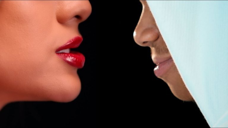 ally brooke lips dont lie