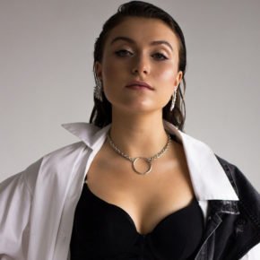 elle winter